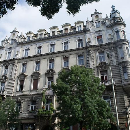 Astoria Airconed Apartments Budapest Exterior foto