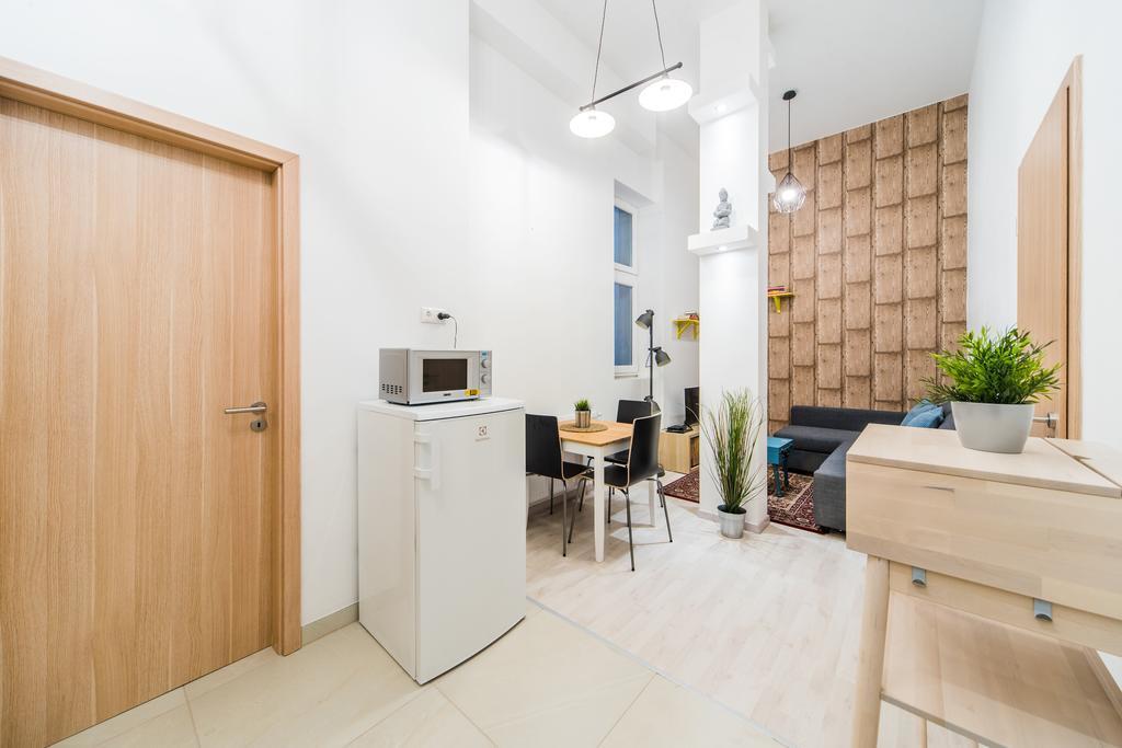Astoria Airconed Apartments Budapest Exterior foto