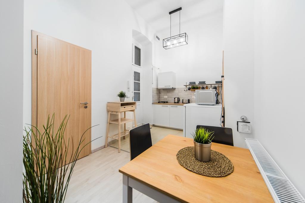 Astoria Airconed Apartments Budapest Exterior foto
