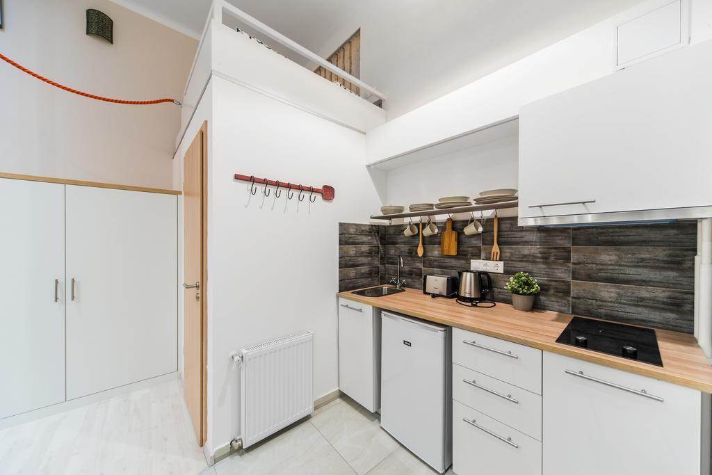 Astoria Airconed Apartments Budapest Exterior foto